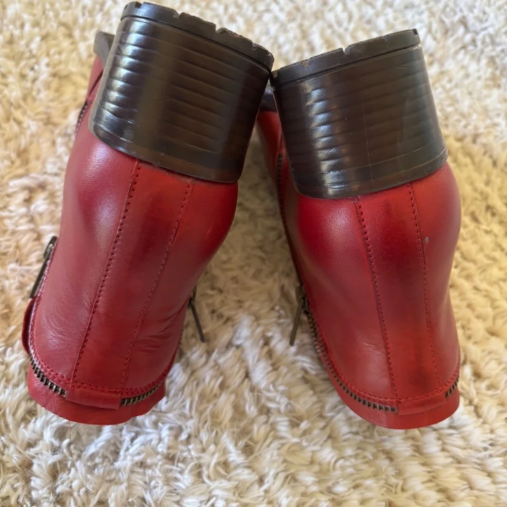 Miz Mooz Jet Zip Up Ankle Boots Size 38 Red Leather - Picture 10 of 11